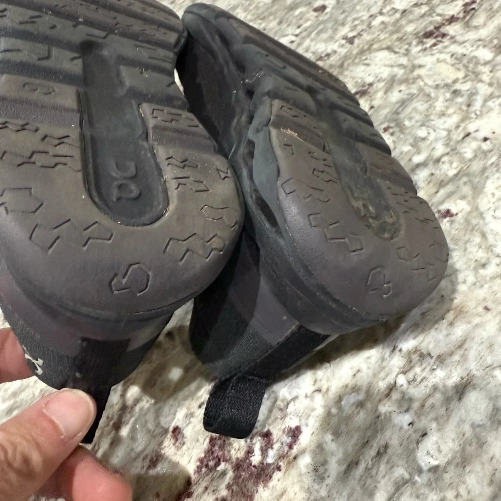 On Running Kids Black Athletic Sneakers